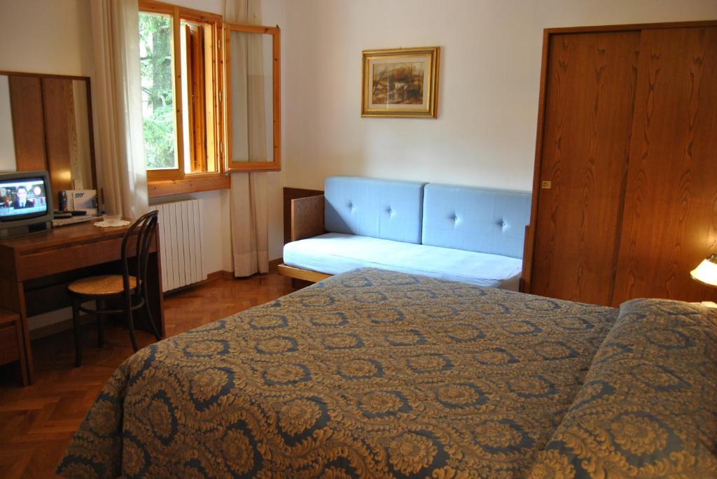 Hotel Archimede Reggello Bilik gambar